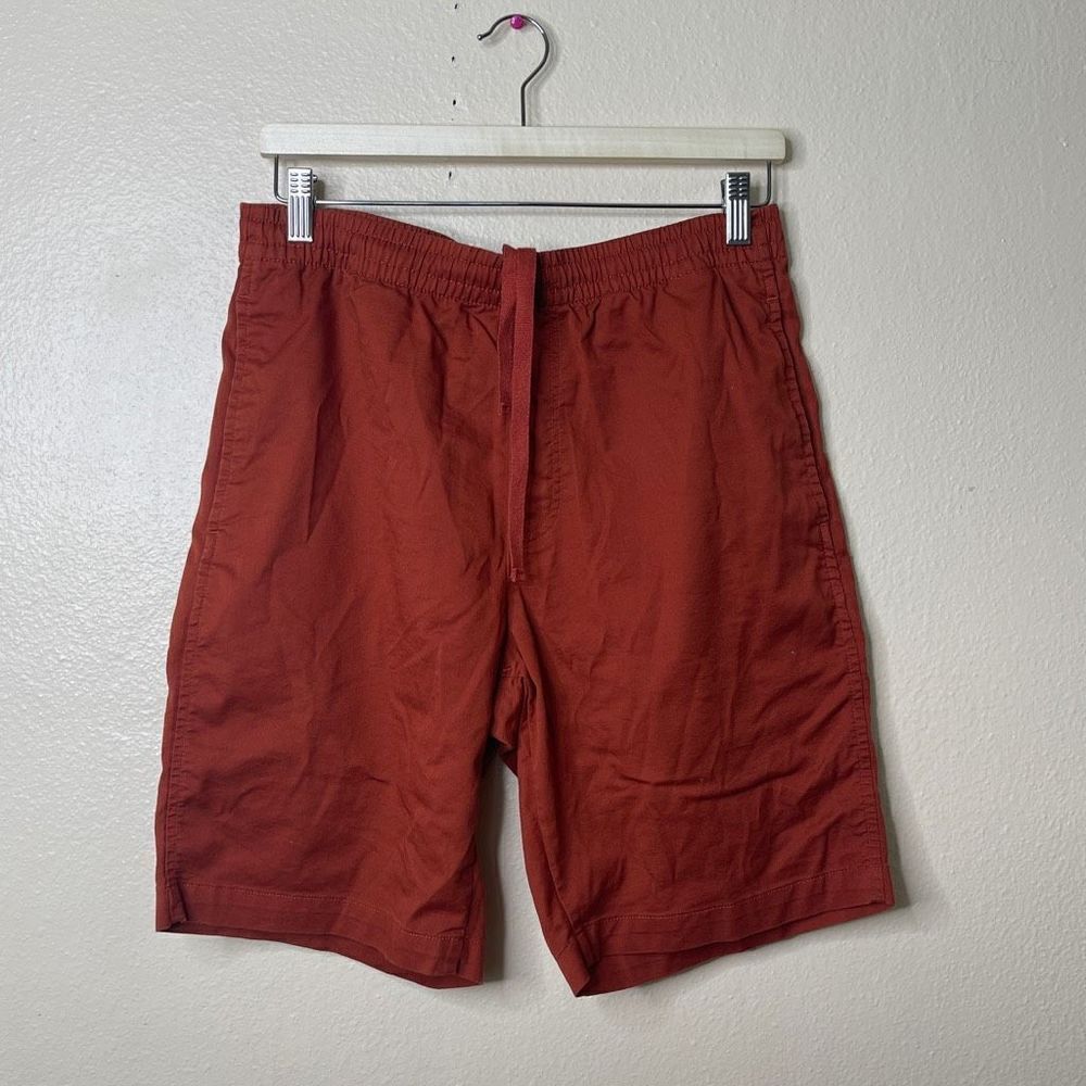 Uniqlo Shorts Mens Medium Orange Pull On Flat Front Casual